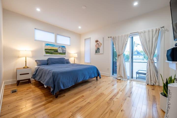 Modern 2-Bedroom Family Home in Brisbane